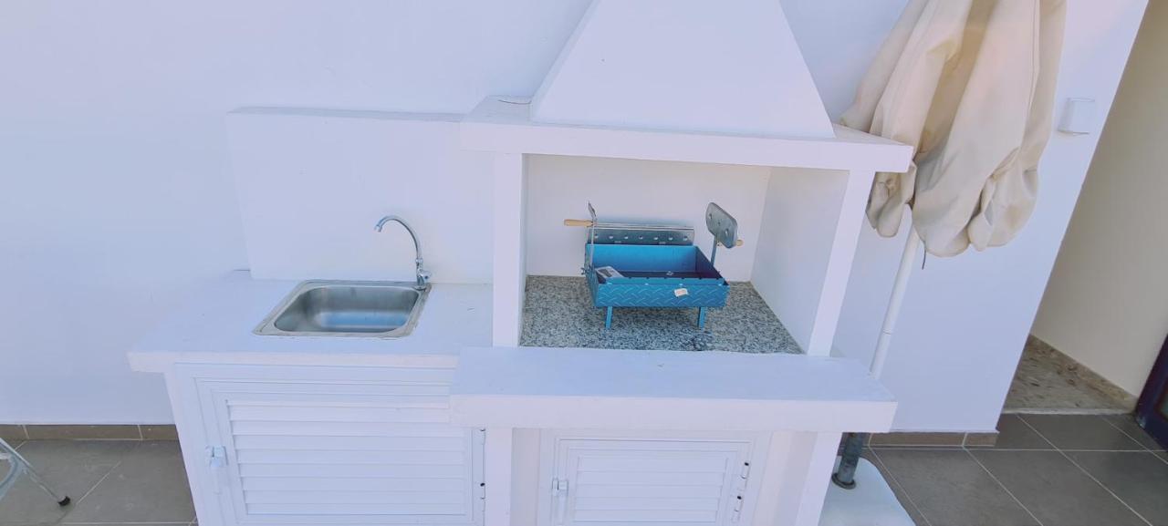 Stay Trinity Beach Apts 帕拉利米尼 外观 照片