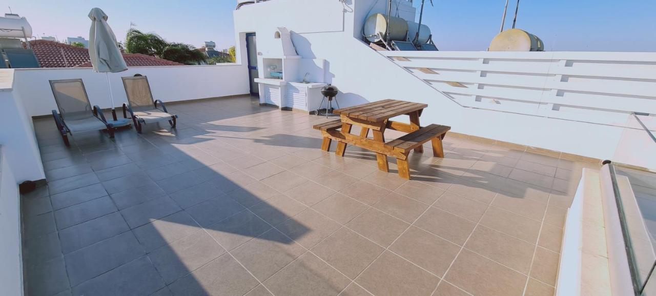 Stay Trinity Beach Apts 帕拉利米尼 外观 照片