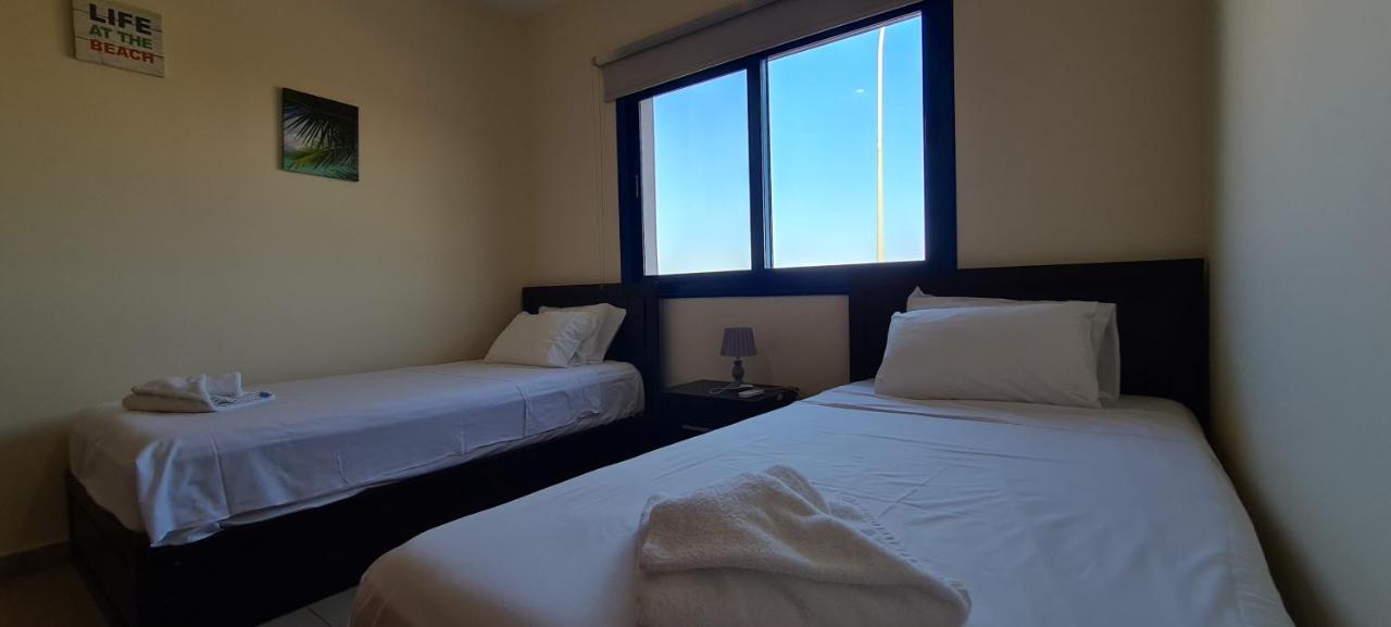 Stay Trinity Beach Apts 帕拉利米尼 外观 照片