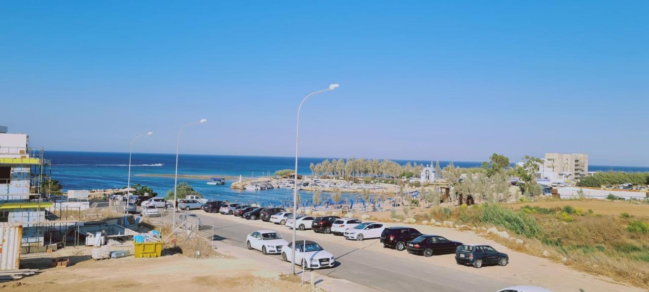Stay Trinity Beach Apts 帕拉利米尼 外观 照片