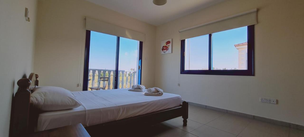 Stay Trinity Beach Apts 帕拉利米尼 外观 照片