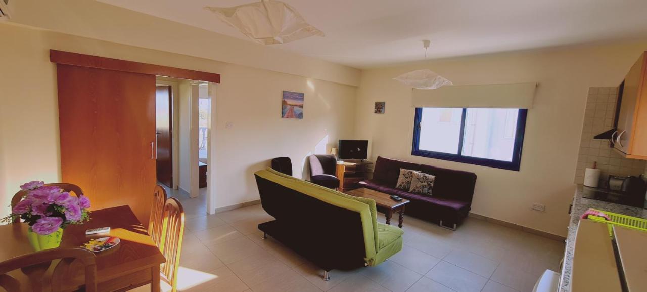 Stay Trinity Beach Apts 帕拉利米尼 外观 照片